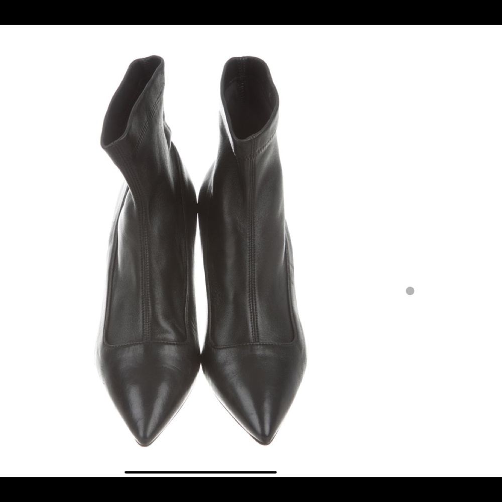 Black leather pointed toe stretch ankle boots